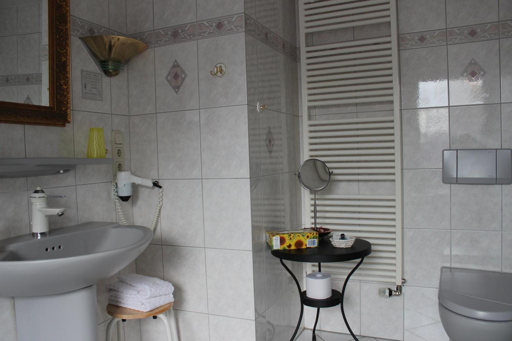 Hotel Restaurant Buergerstube Ulmen Ngoại thất bức ảnh